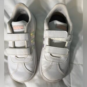 Adidas Girls Velcro white & purple 3 stripe sneakers